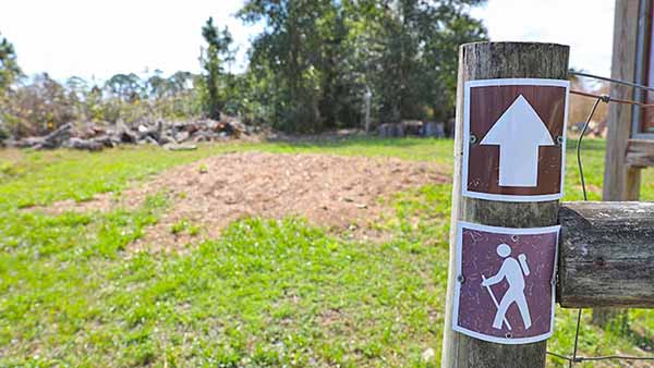 Hiking Trail sign on post