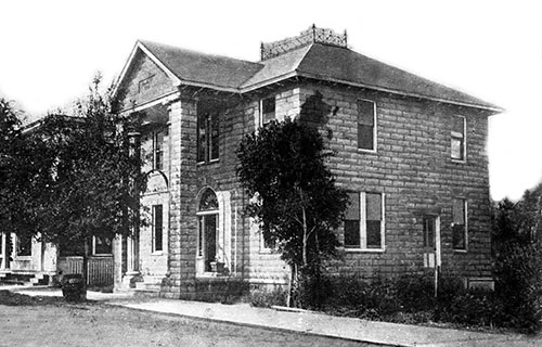 The first Cocoa Public Library building.