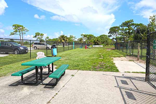 Dog Park and picnic table